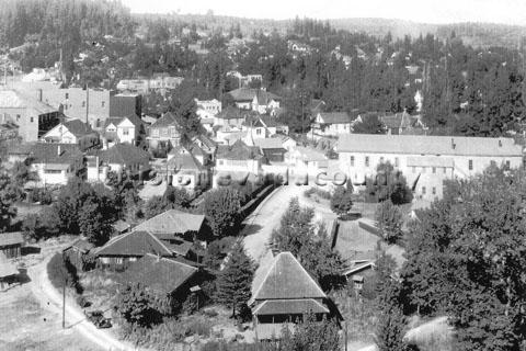 Neal St from Golden Center Mine